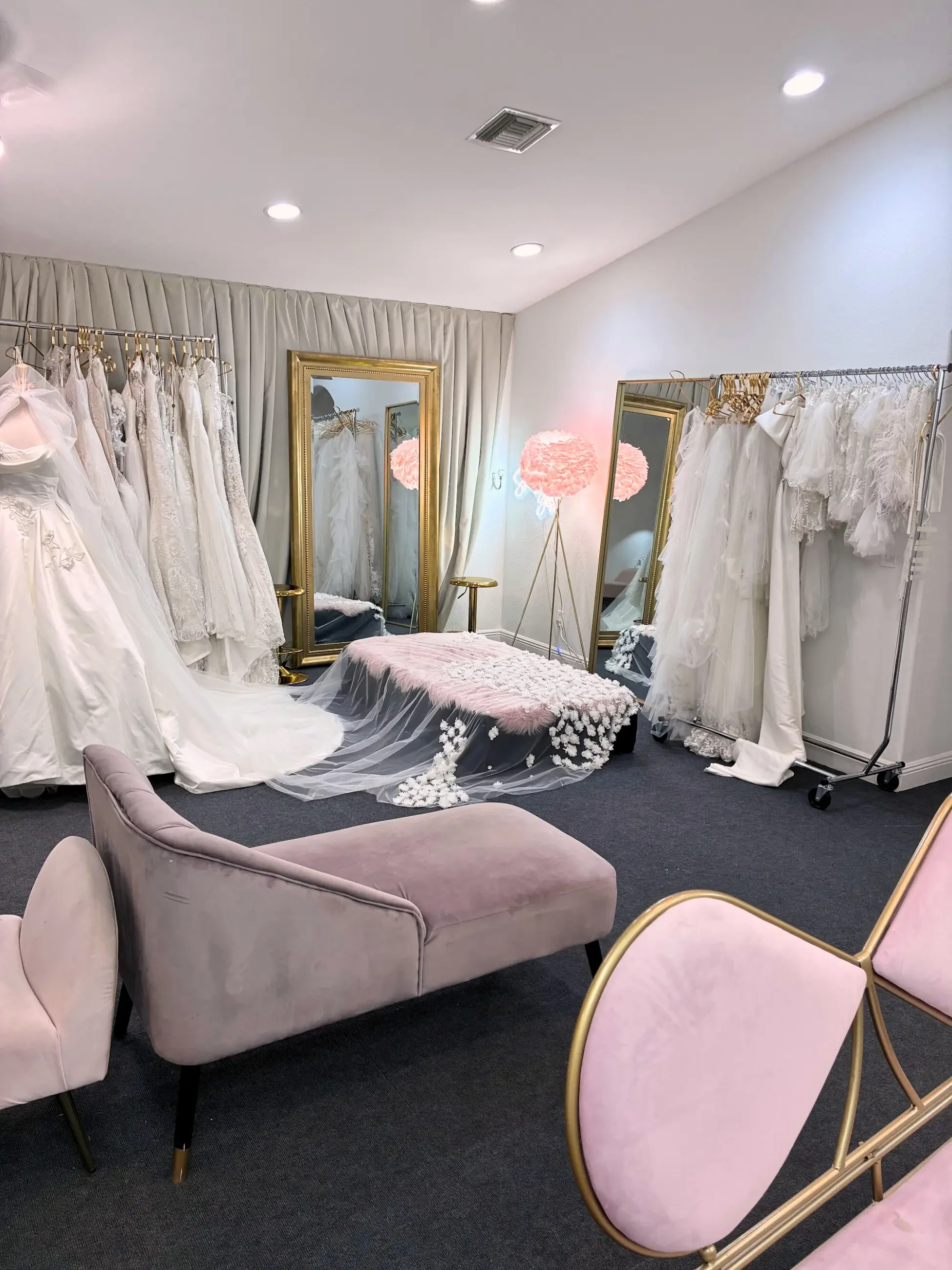 claudio giraldo bridal house interior
